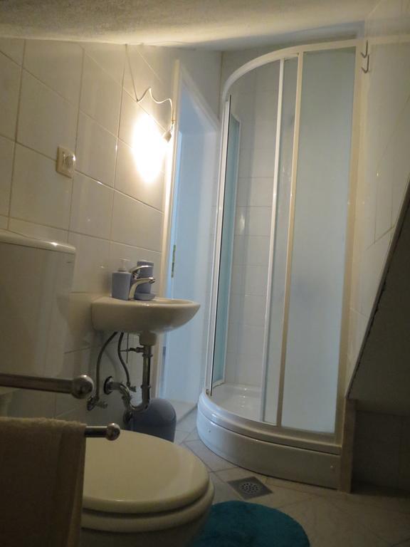 Apartments Ljubicic Podstrana Kamer foto