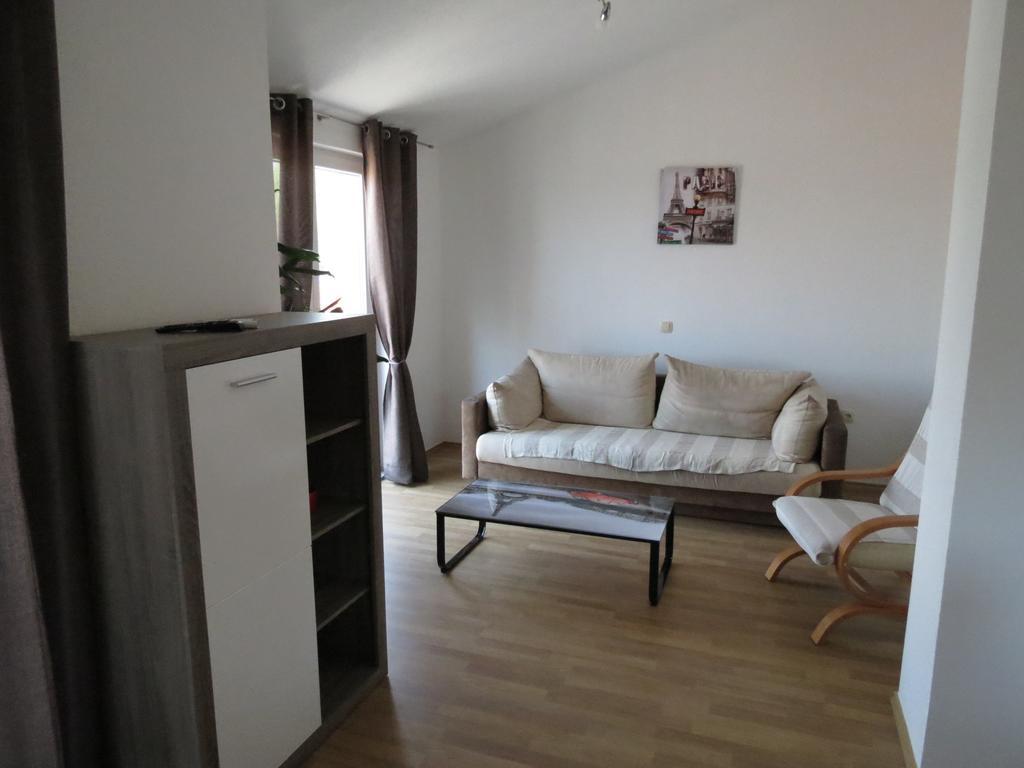 Apartments Ljubicic Podstrana Kamer foto